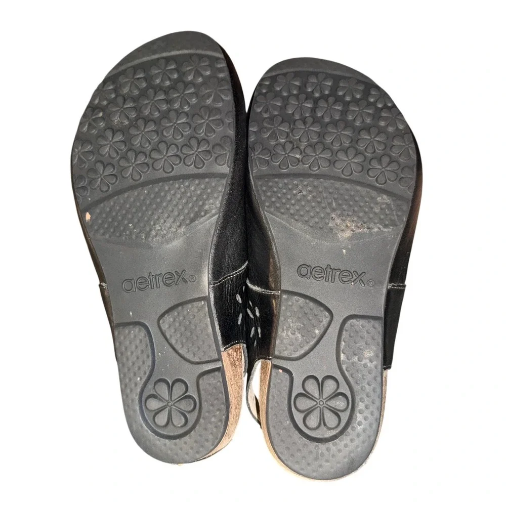 Aetrex Cheryl Black Leather Laser Cut Mary Jane Clog SC900W Womens 9 - Picture 4 of 5